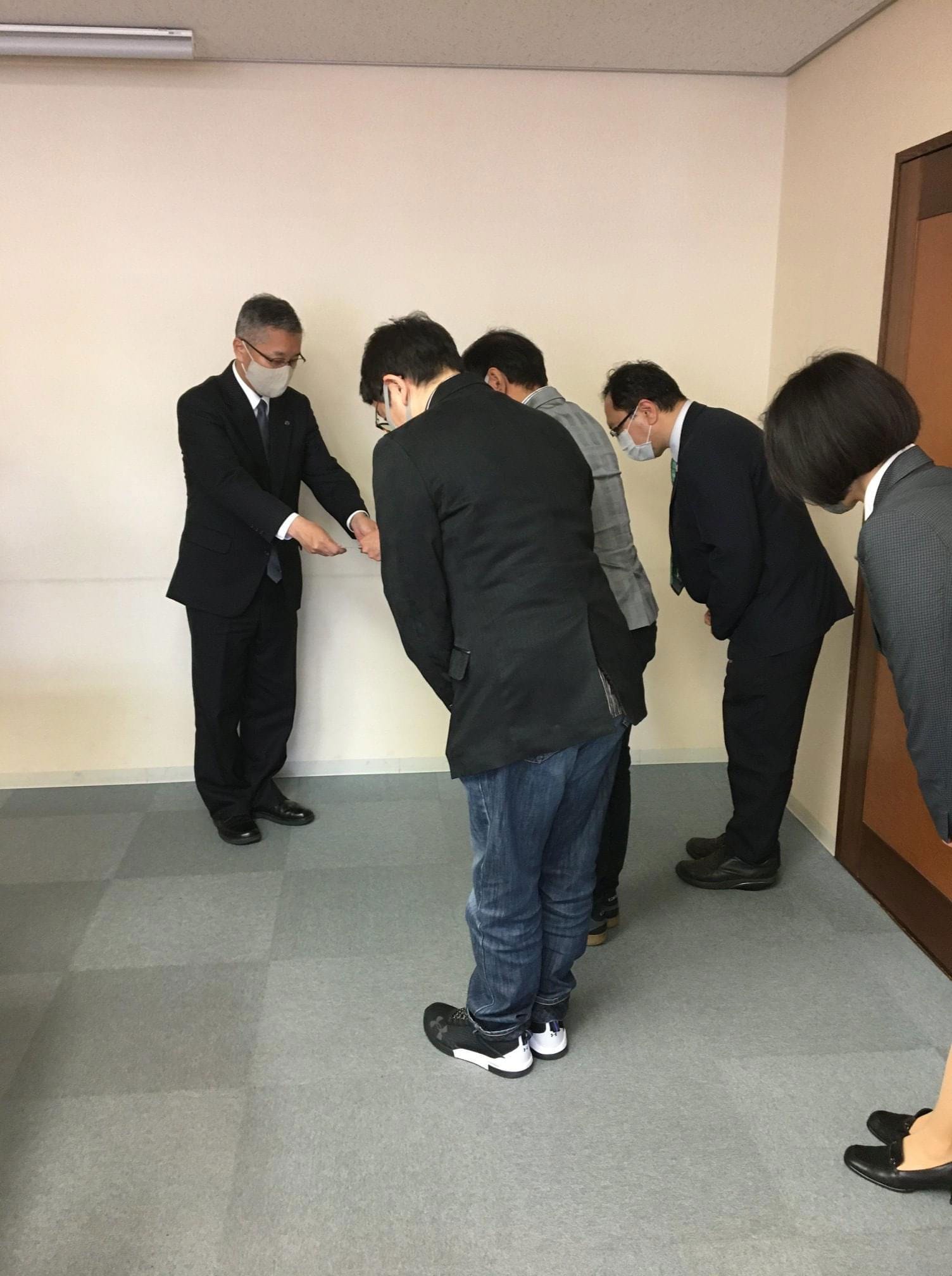 新型コロナウイルス感染症対策についての要望書を提出しました